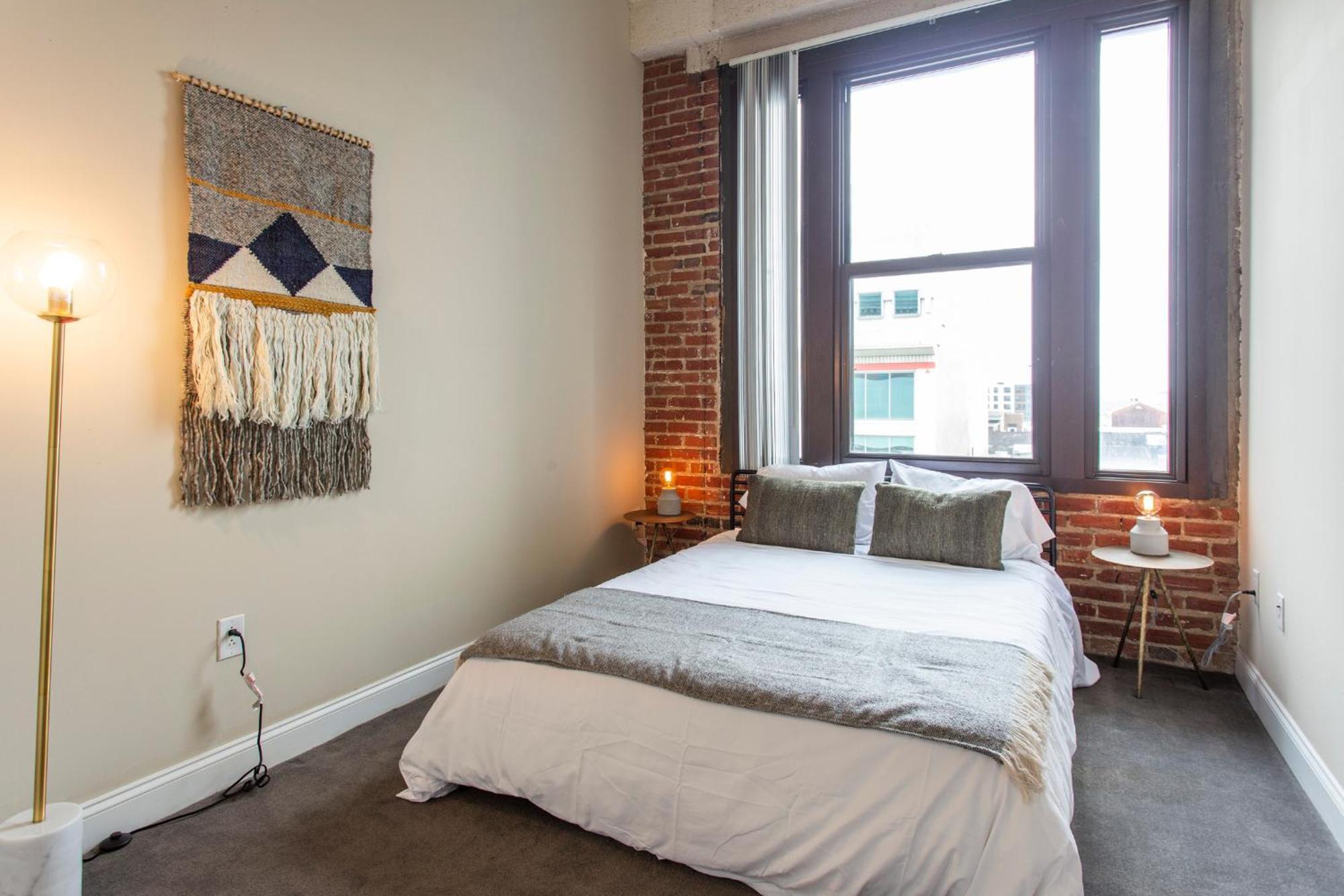 Sleeps 4! 2Br, Gym, Free Parking, Close To Major Attractions Filadelfia Exterior foto
