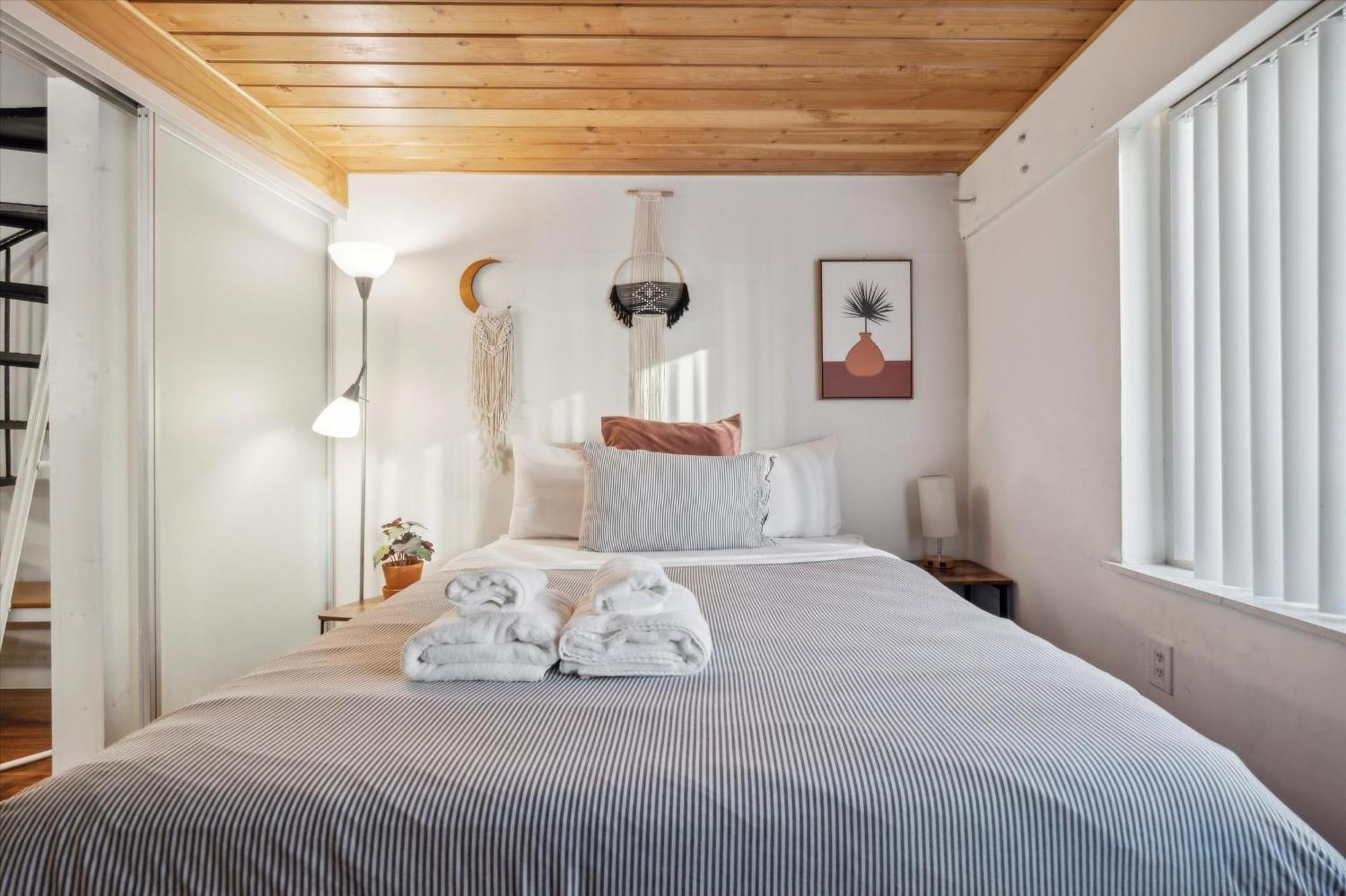 Sleeps 4! 2Br, Gym, Free Parking, Close To Major Attractions Filadelfia Exterior foto