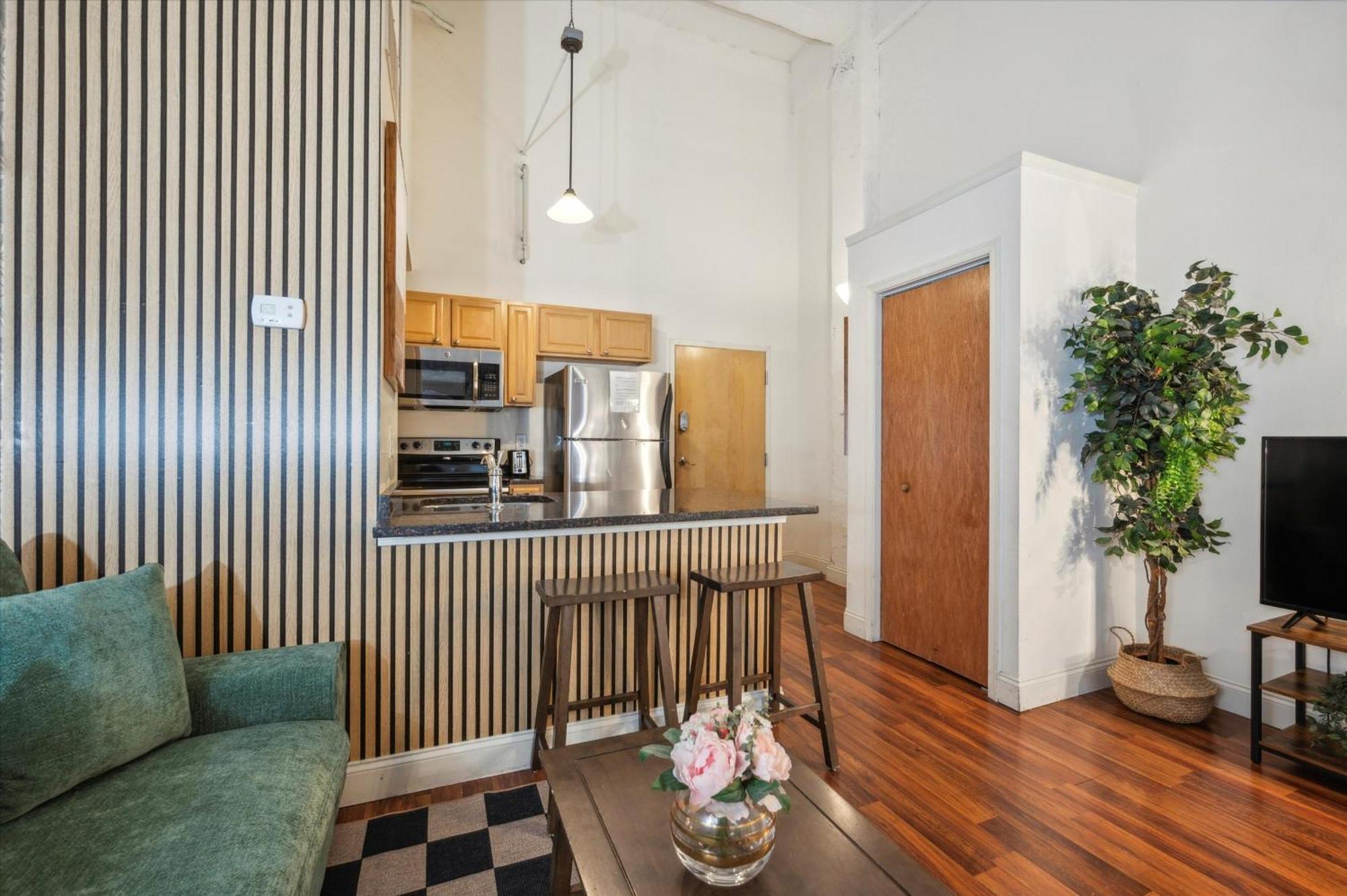 Sleeps 4! 2Br, Gym, Free Parking, Close To Major Attractions Filadelfia Exterior foto